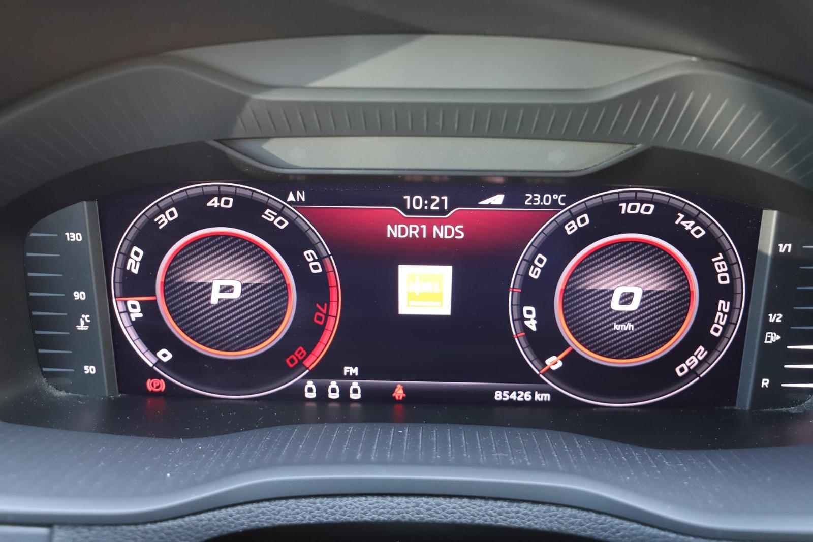 Skoda Karoq Sportline 190PS TSI DSG 4x4 - Navi/ACC/...