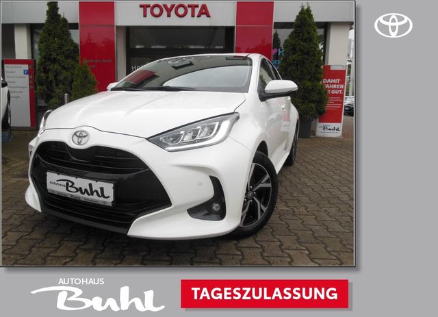 Toyota Yaris Hybrid 116 1.5 VVT-i Team D m.TWW+Parksens
