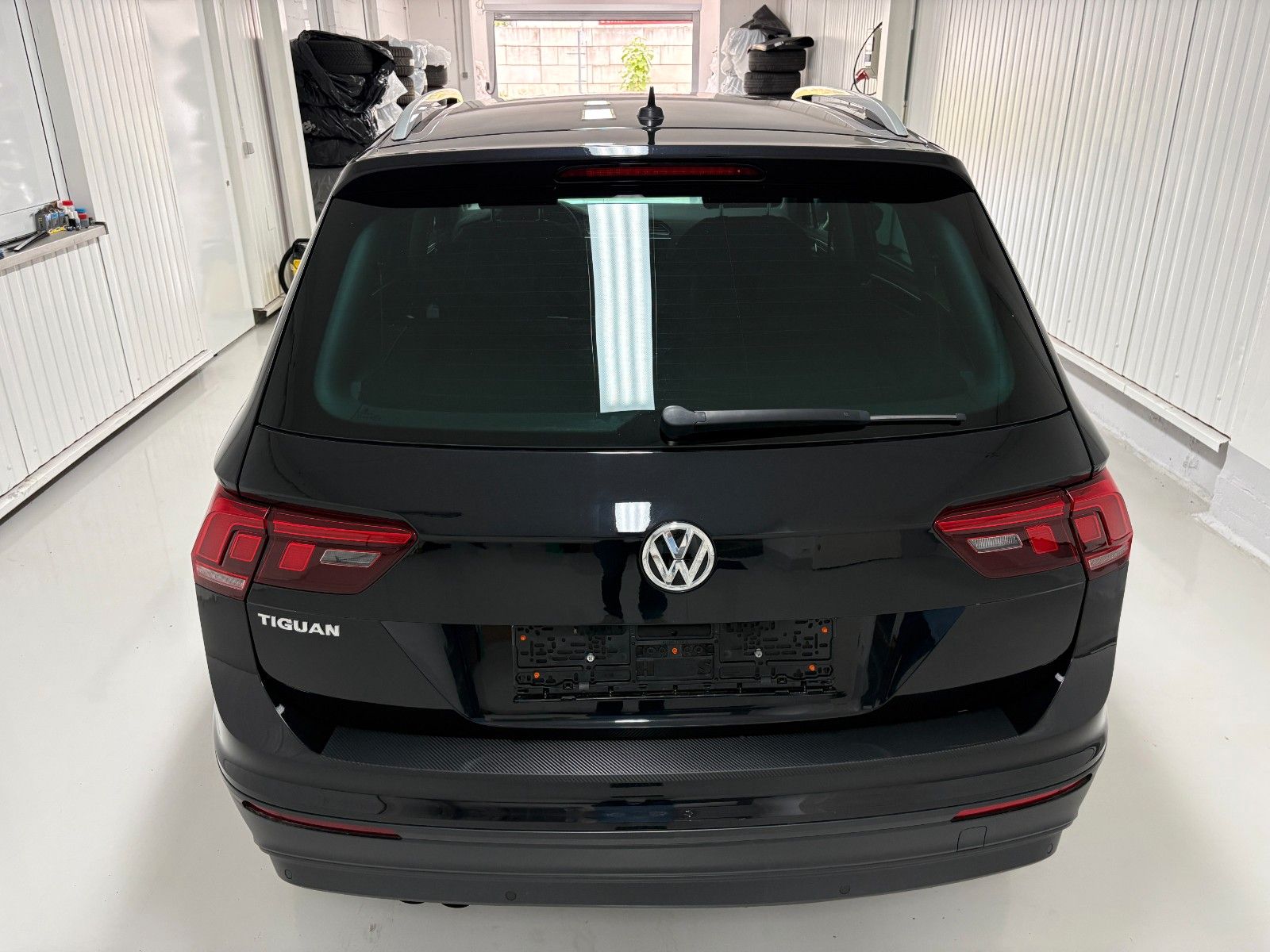 Volkswagen Tiguan Comfortline / United/Navi/ACC/AHK foto 20