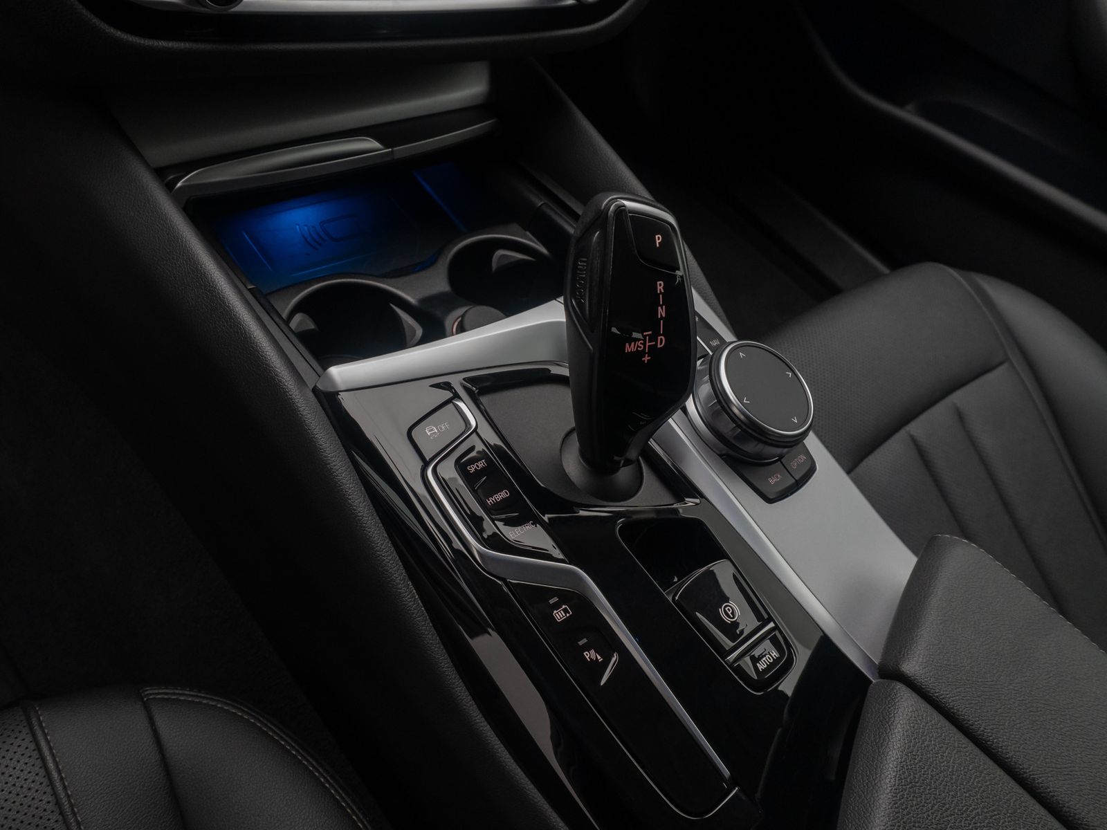 Fahrzeugabbildung BMW 530e xD ACC Laser HUD DAB Kamera 4xKlima Sport