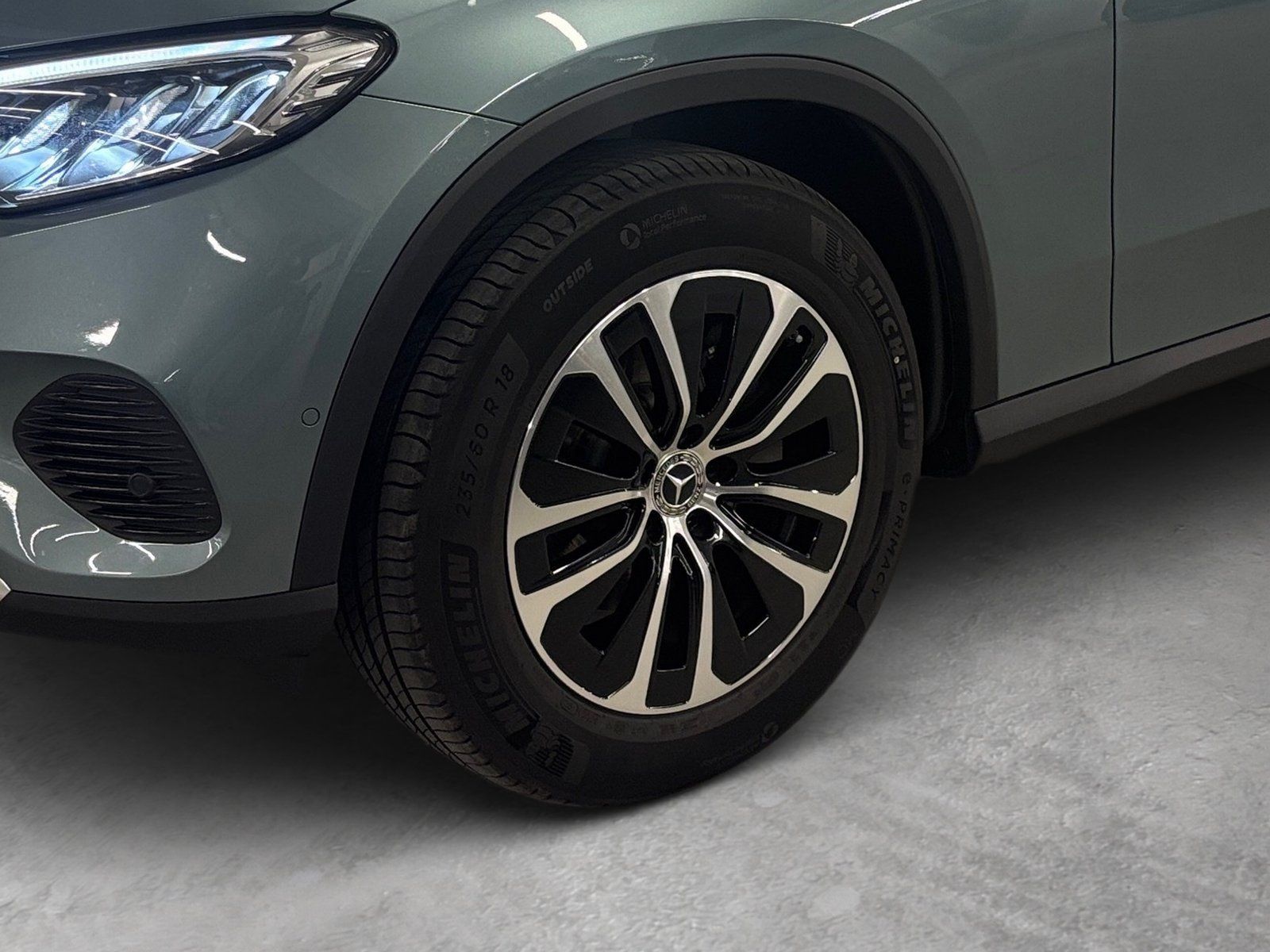 Fahrzeugabbildung Mercedes-Benz GLC 220 d 4M Avantgrade*AHK*Pano*Distro*360°*Tot