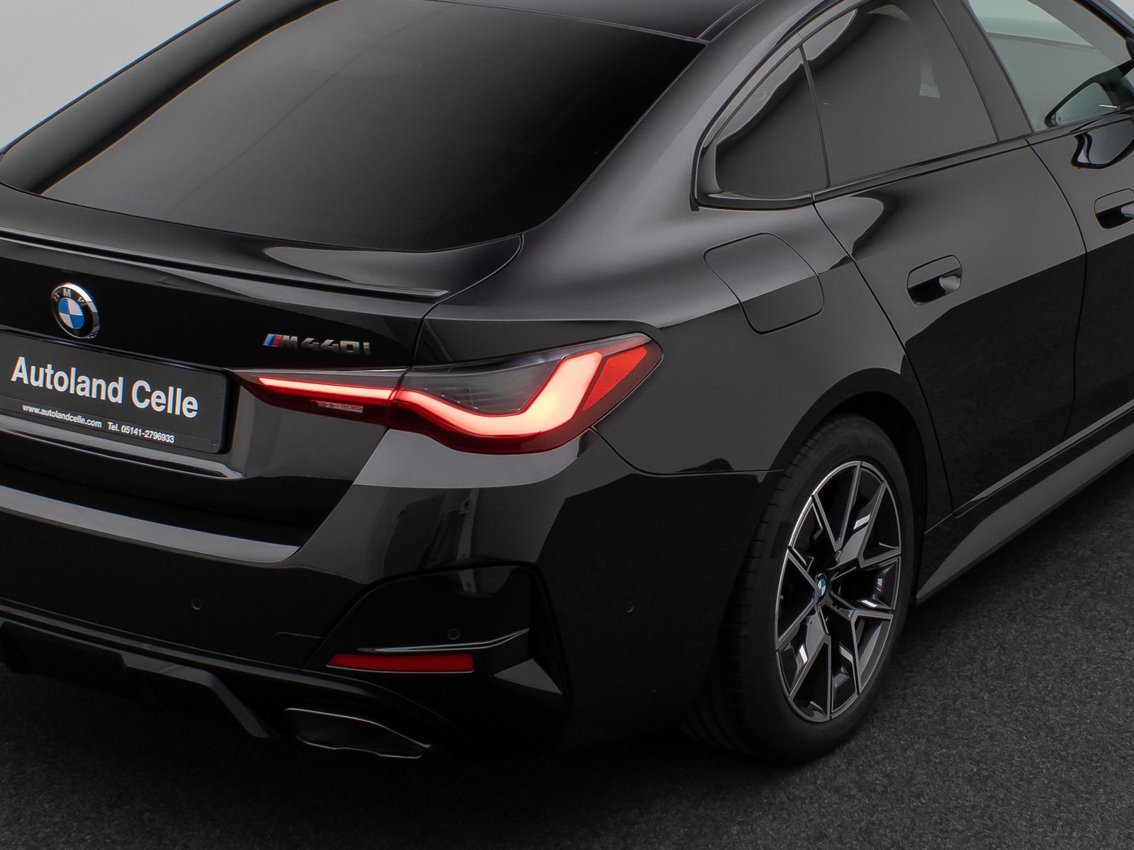 Fahrzeugabbildung BMW M440i xD Gran Coupé Laser Kamera HUD DAB H/K AHK