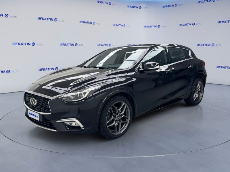 Image of Infiniti Q30