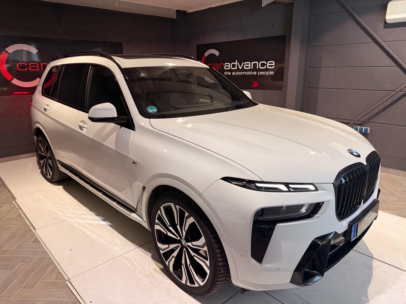 BMW X7 xDrive40d M Sport Pro "23" LUFT H&K
