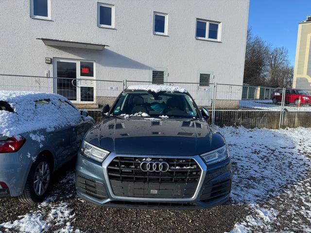 Audi Q5 quattro, Navi, Automatik