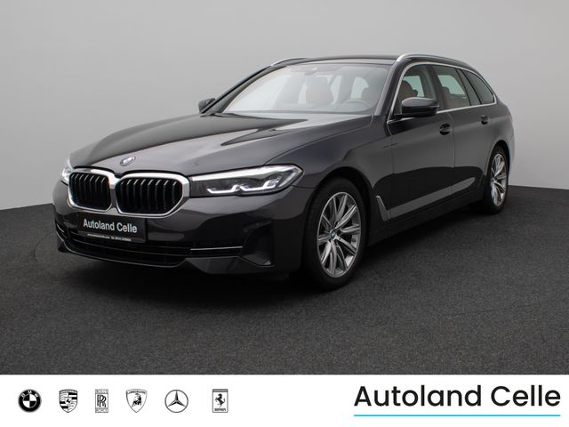 BMW 520d Panorama DAB Leder AHK Alarm M Sport 18Zoll