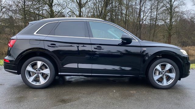 Audi Q5 50 TFSI e Quattro S line Navi/ACC/DAB/BiXenon