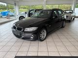 BMW 3 Touring 320d PANO AUTOMATIK KEYLESS - BMW 320 aus 2011: Kombi, 320d