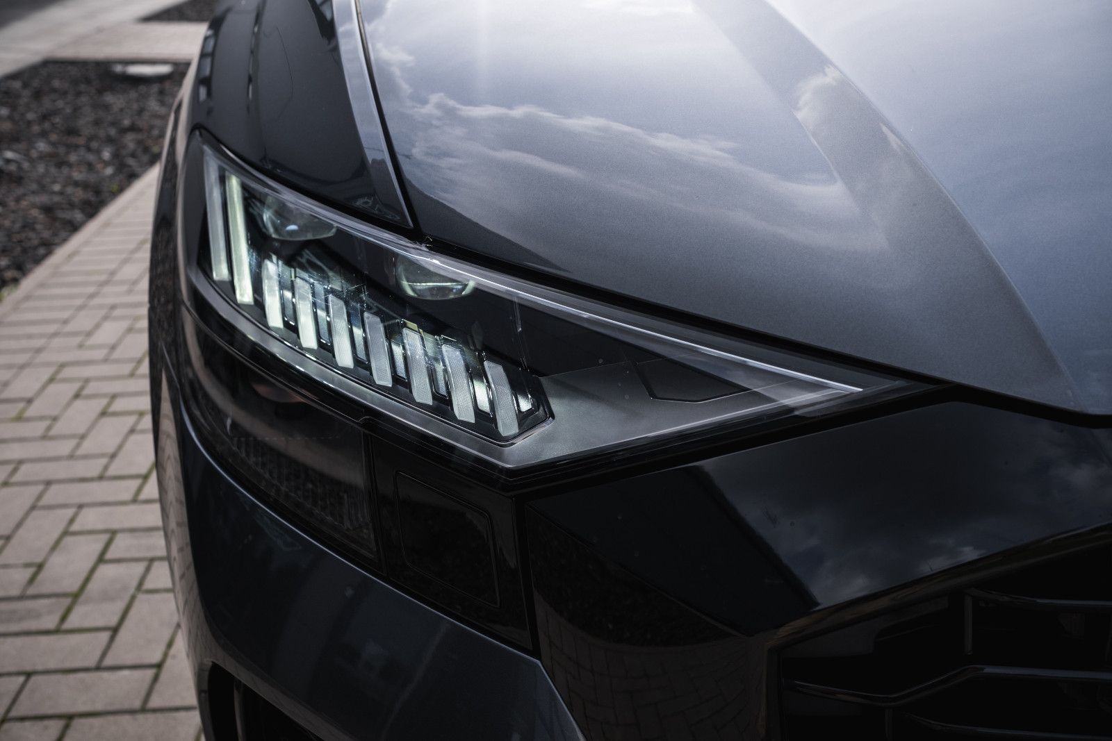 Fahrzeugabbildung Audi RSQ8 4.0 TFSI -Assistentz-Paket -Plus-Keramik-Br