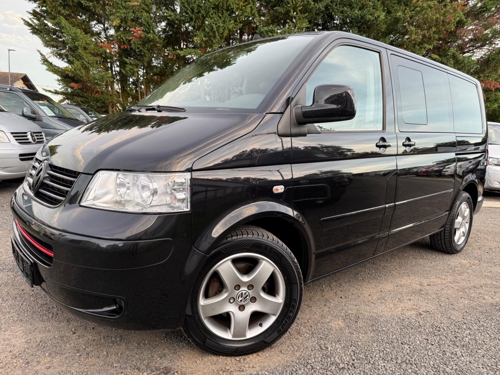 Volkswagen T5 Multivan Highline/Automatik/Leder/Navi/AHK