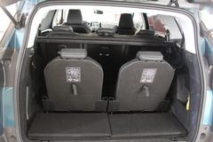 Fahrzeugabbildung Peugeot 5008 Allure 1.2T NAVI/LED/PDC/AHK/7-SITZER/TEMPO