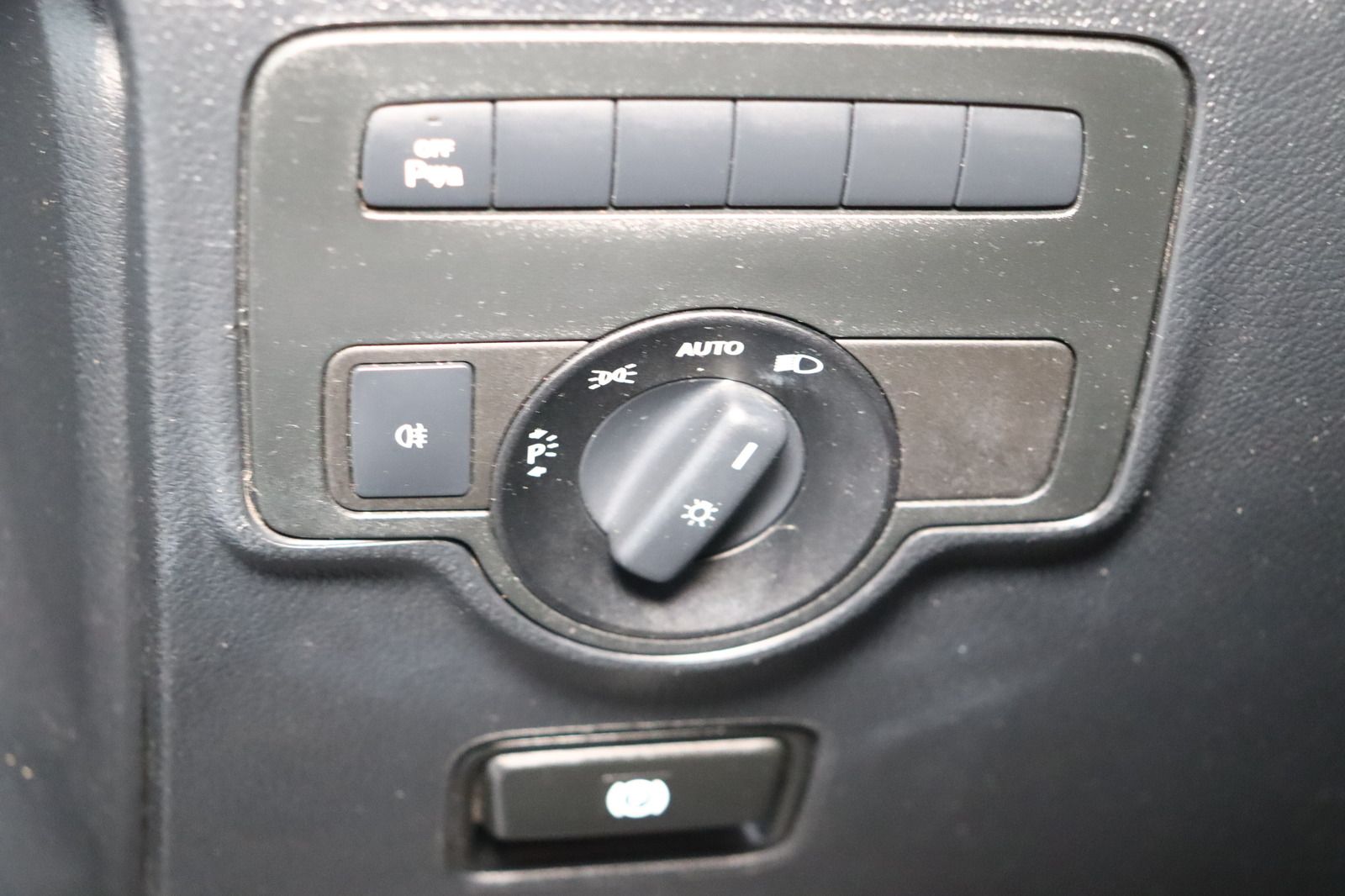 Fahrzeugabbildung Mercedes-Benz Vito 116 CDI lang * LED * Navi