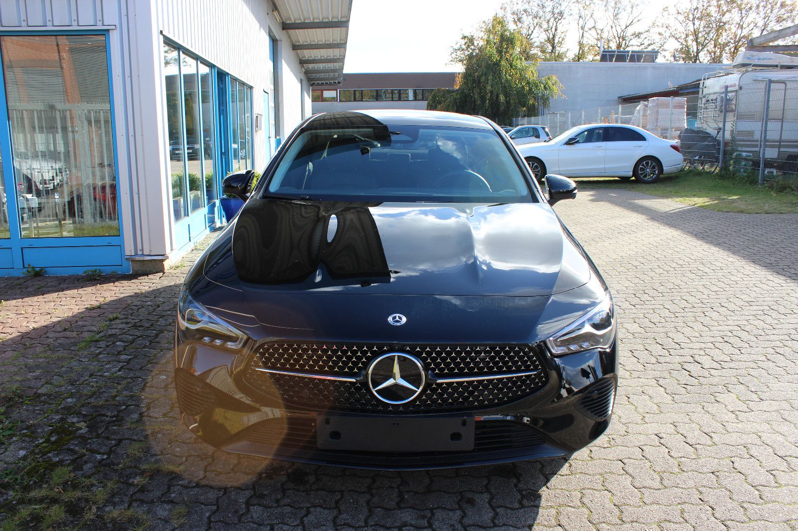Fahrzeugabbildung Mercedes-Benz CLA 180 Progressive Line Edition *MY2025*