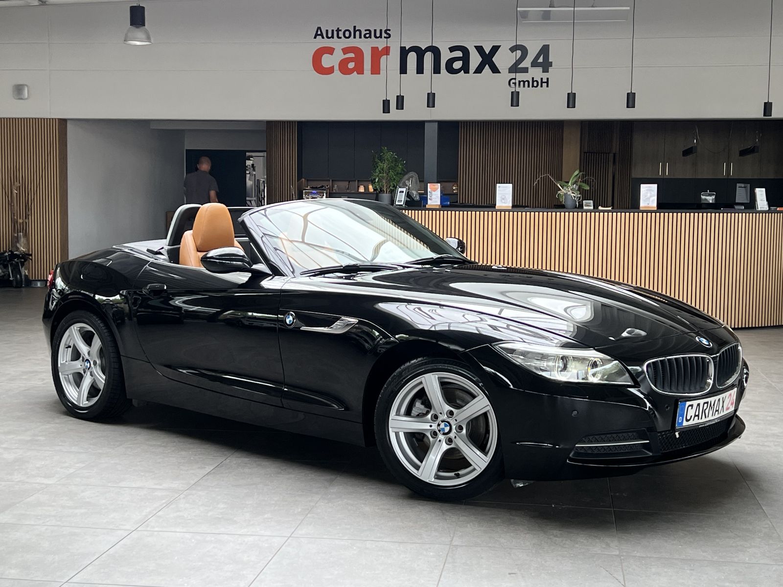 BMW BMW Z4 sDrive 20i Aut. Navi PDC SHZ LEDER XENON