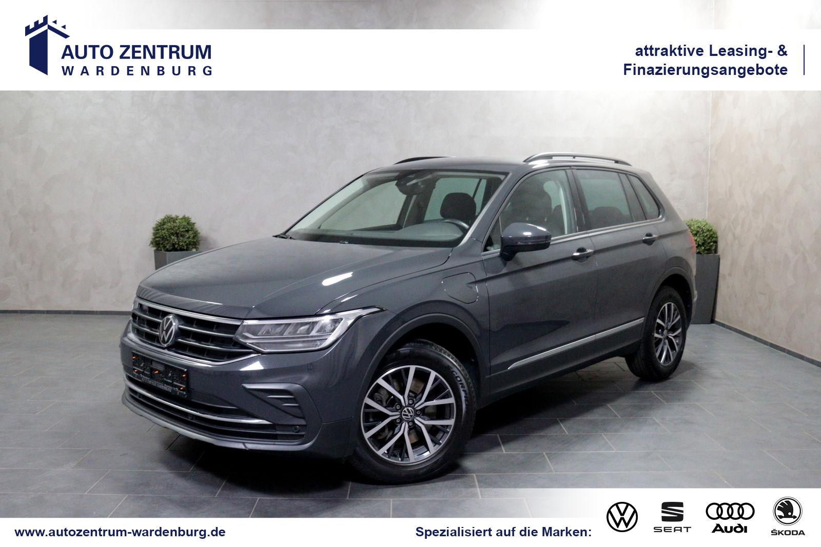 Volkswagen Tiguan Life eHybrid DSG KAMERA LED AHK ACC SHZ