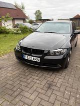 BMW e90 320d 230ps - BMW 230: 230d
