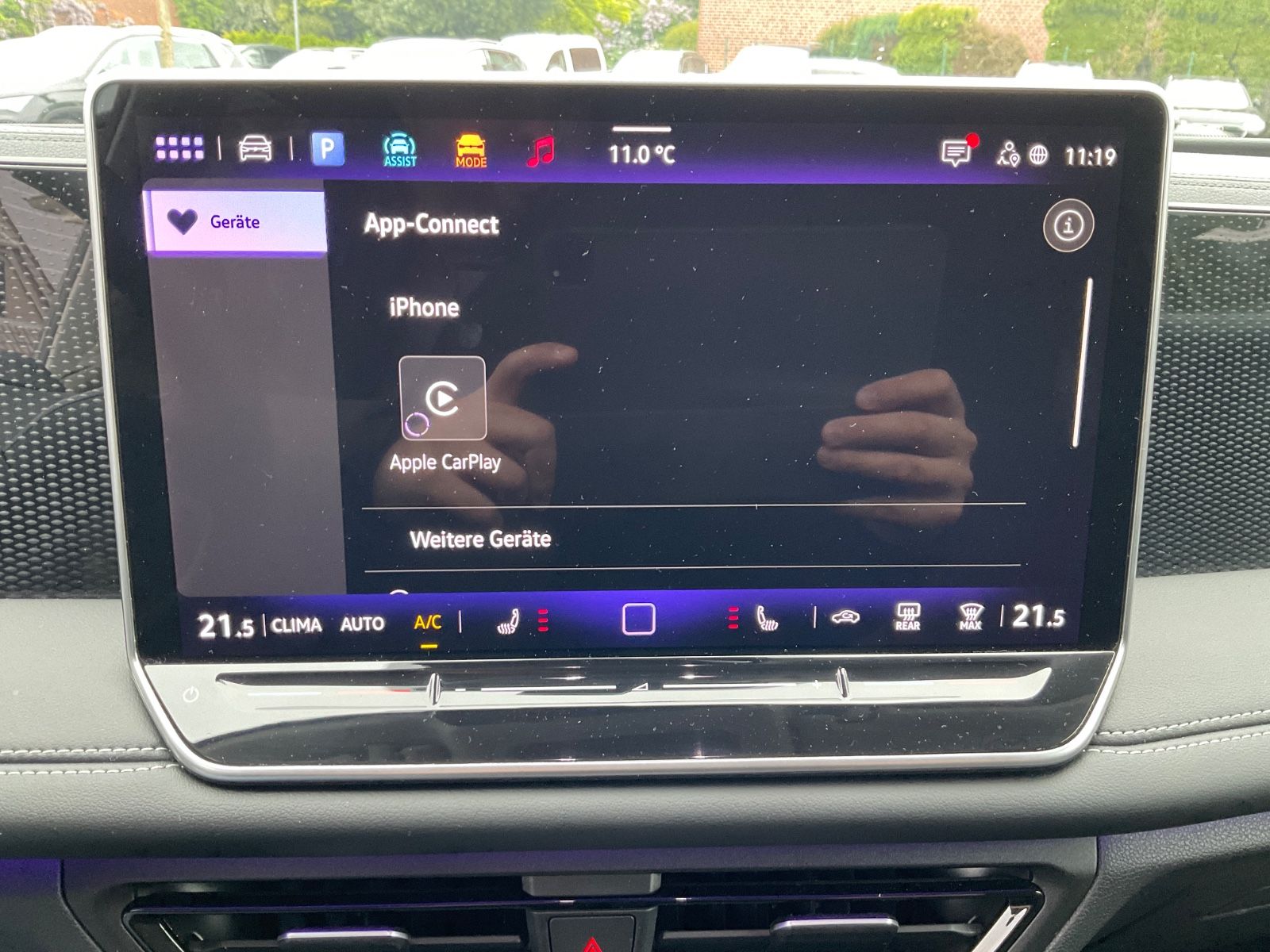 Fahrzeugabbildung Volkswagen Tiguan 2.0 TDI SCR DSG GOAL,AHK,IQLight,Navi,ACC