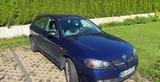 Nissan Almera 1.5  - blaue Nissan Almera