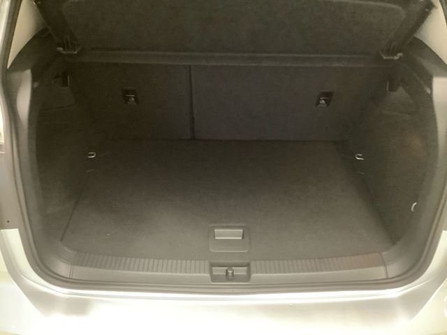 T-Cross Life 1,0 TSI 81 kW Navi, ACC, Kamera