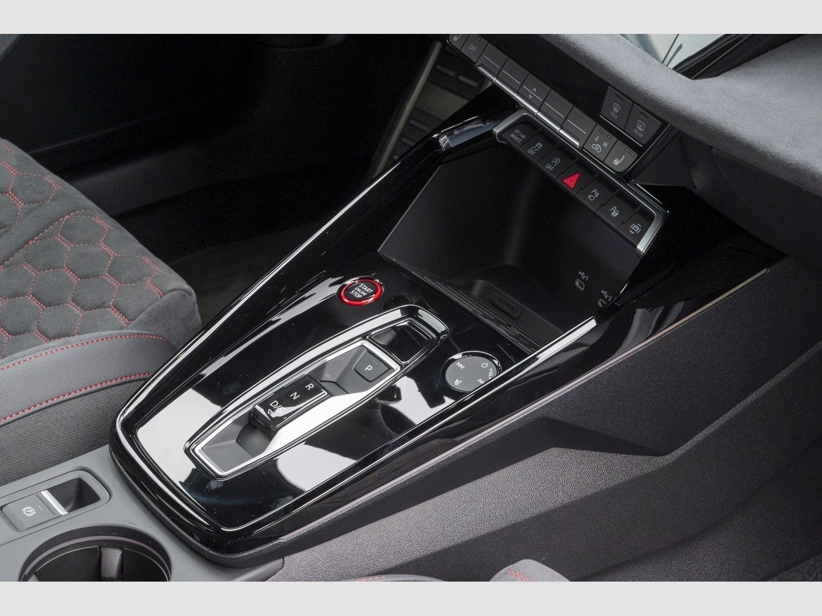 Audi RS3 Sportback 2.5 TFSI quattro Sportabgas/Schale foto 9