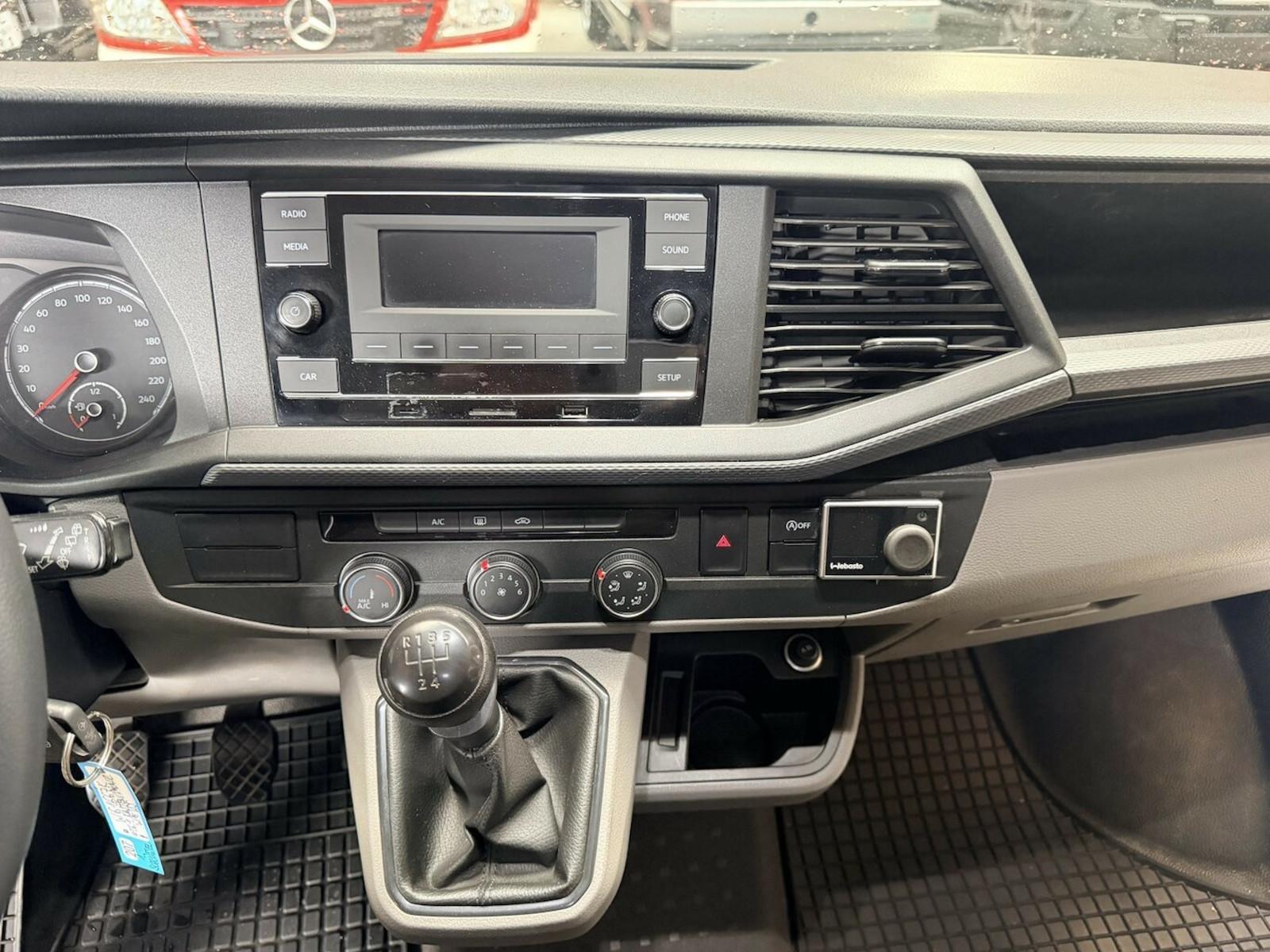 Volkswagen T6 andere T6.1 2.0 TDI Kasten 6-Sitzer lang 1. Hand, миниатюра 14