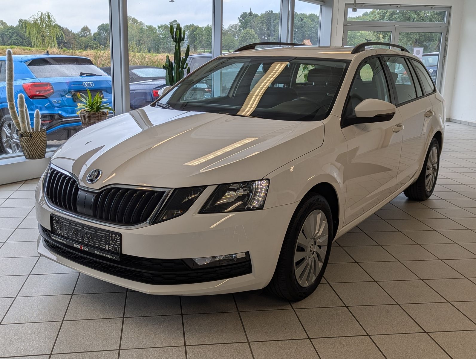 Fahrzeugabbildung SKODA Octavia 2.0 TDI Ambition 2-Zonen Klima