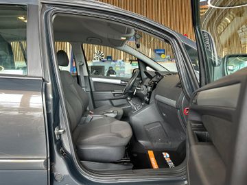 Opel Zafira *TEMPO*KLIMA*7 SITZER*AHK*