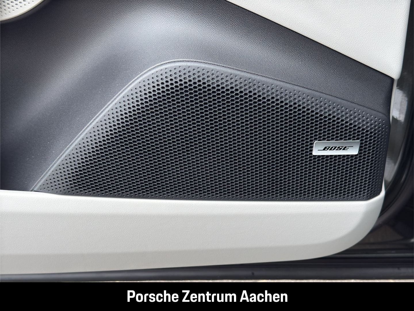 Porsche Macan - Bild 25