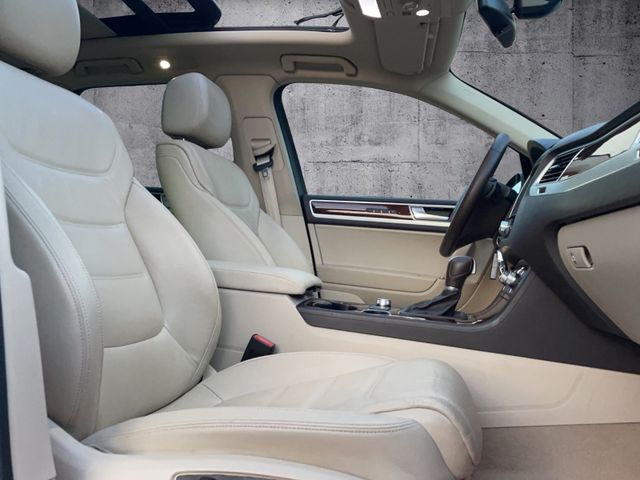 Volkswagen Touareg V6 TDI BMT Executive*PANO*LED*NAV*SHZ