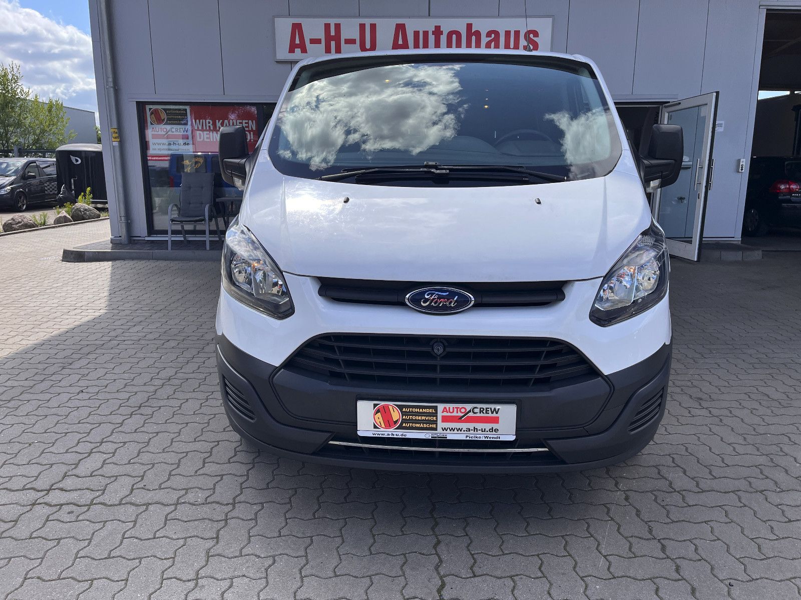Fahrzeugabbildung Ford Transit Custom Kasten 270 L1