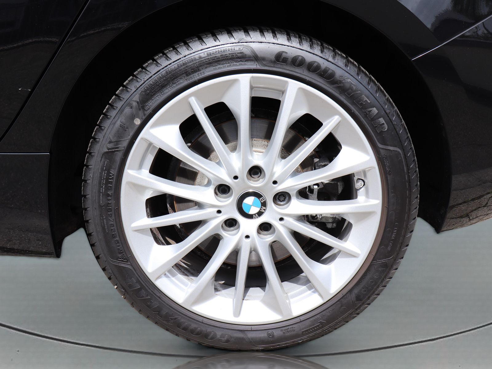 BMW 120i Advantage LED Tempomat Klimaaut. foto 6
