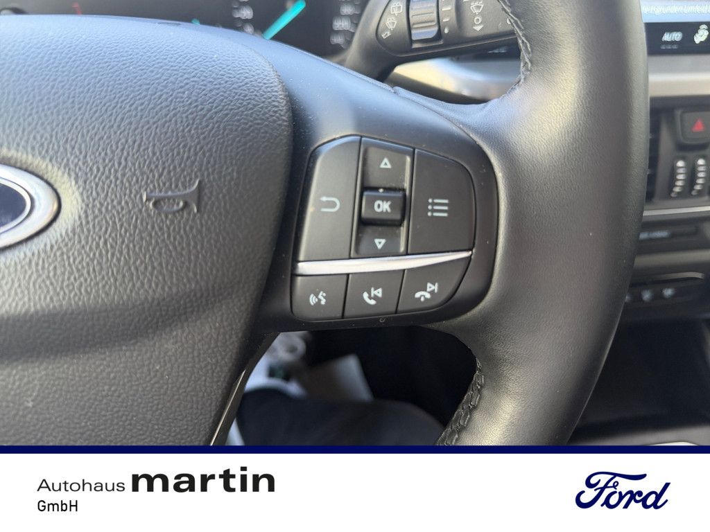 Fahrzeugabbildung Ford Focus 1.0 Titanium SHZ NAVI ACC B&O FACEL. LED