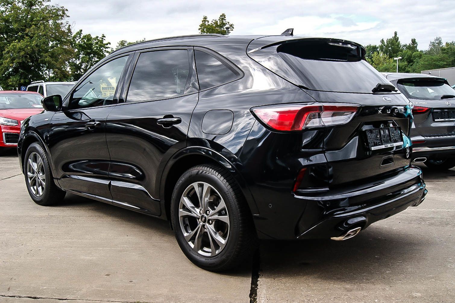 Fahrzeugabbildung Ford Kuga 1.5 EcoBoost ST-LINE X LED Navi HeadUp B&O