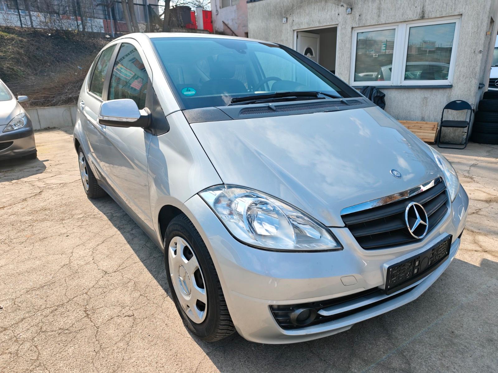 Mercedes-Benz A 160 A *AUTOMATIK*KLIMA*SITZHEIZUNG*SCHECKHEFT*