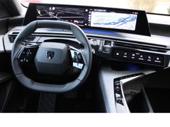 Fahrzeugabbildung Peugeot 5008 Hybrid 145 Allure e-DSC*7-Sitzer!*Kamera!*1