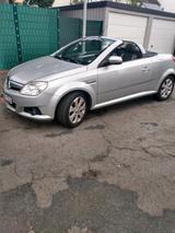 Opel Tigra - gebrauchte Opel Tigra aus dem Jahr 2009