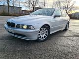 BMW Bmw 5er e39 525d - BMW 525: 525d E39