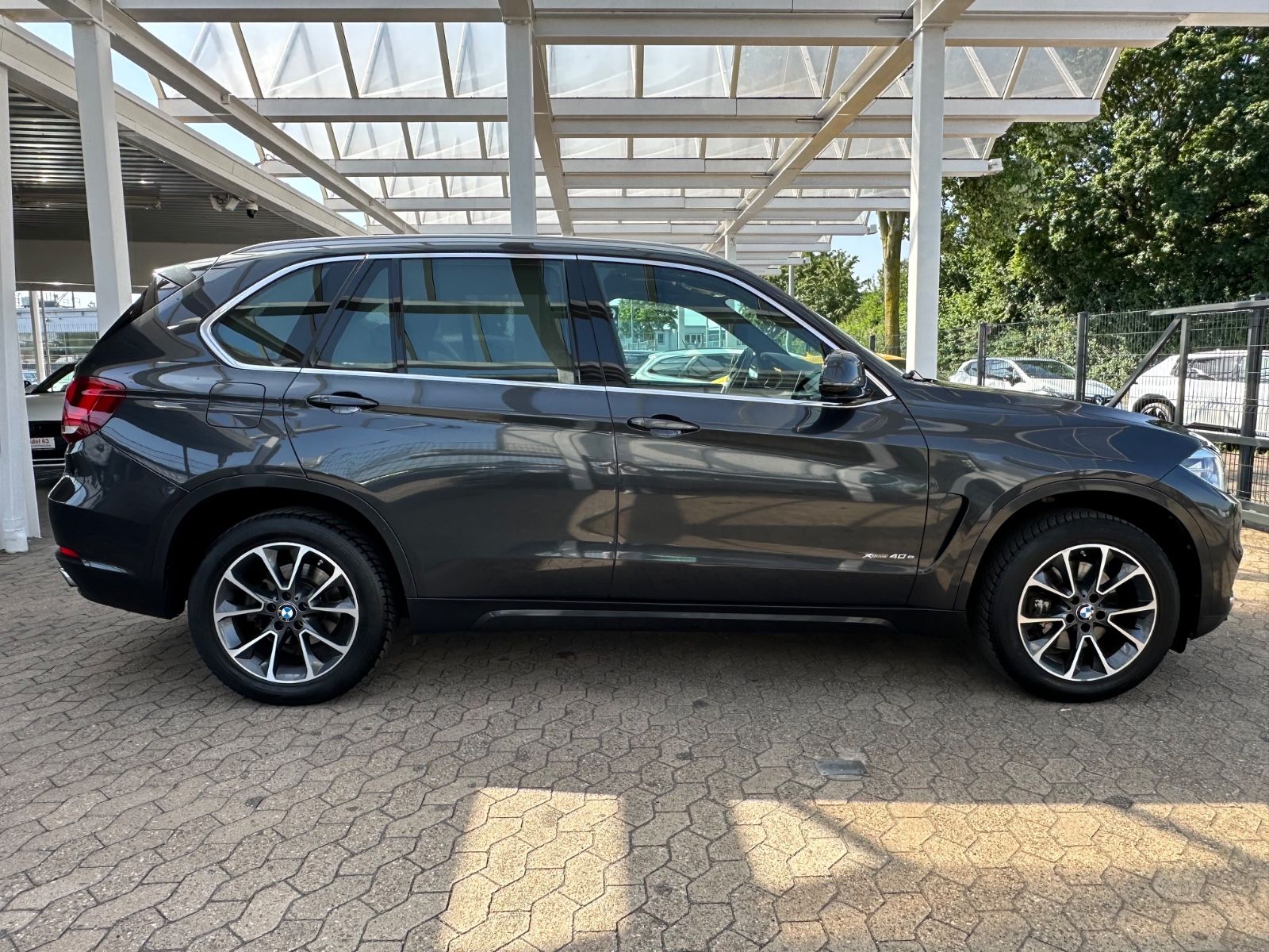 BMW X5 xDrive 40 e*M Paket*LED*PANO*Memory*AHK*360K*