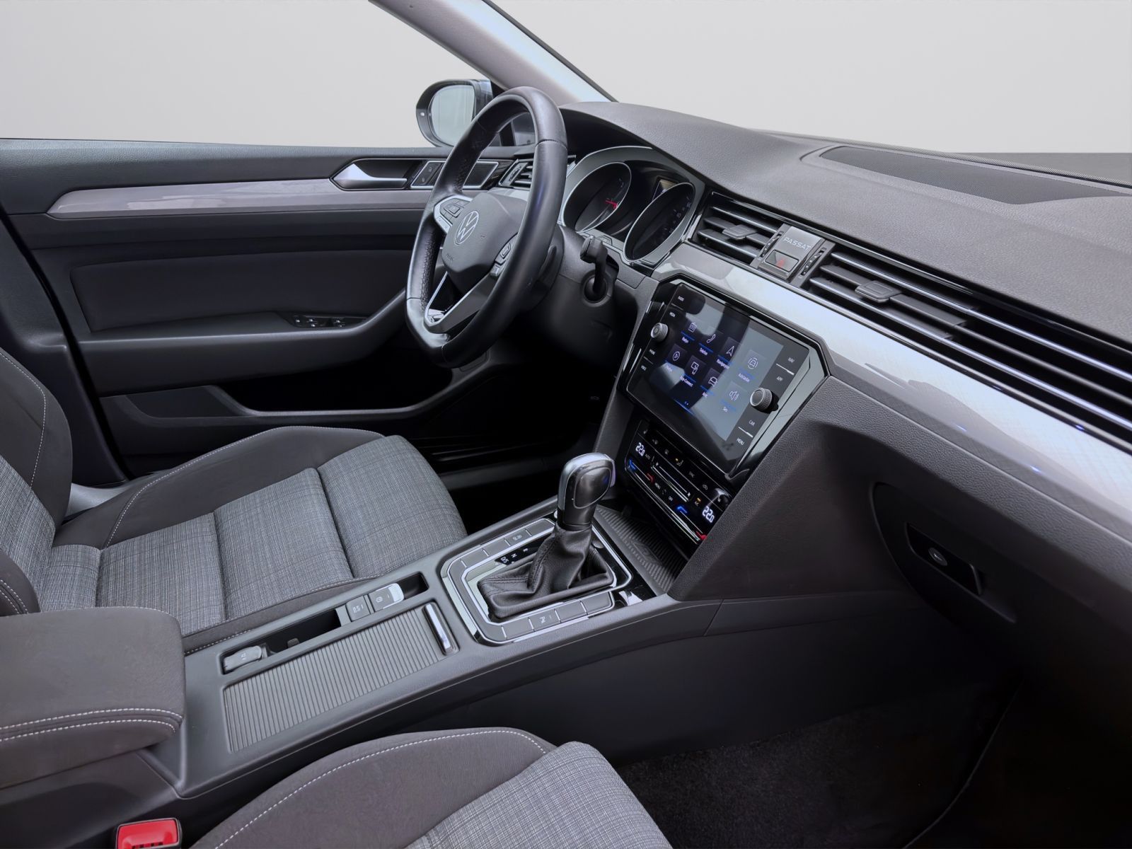 Volkswagen Passat Variant - Bild 18