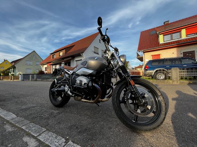 BMW R nineT Scrambler