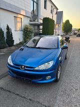 Peugeot 206 CC Tendance 110 Tendance - Peugeot 206: Tendance