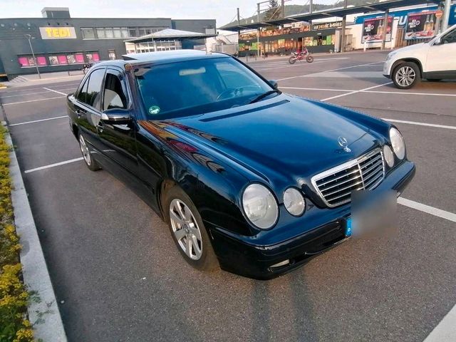 Mercedes-Benz Mercedes Benz E200 CDI mit TÜV