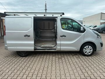Opel Vivaro - 7