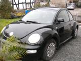 Volkswagen New Beetle 2.0 Standard - Volkswagen New Beetle Standard mit Benzin-Antrieb