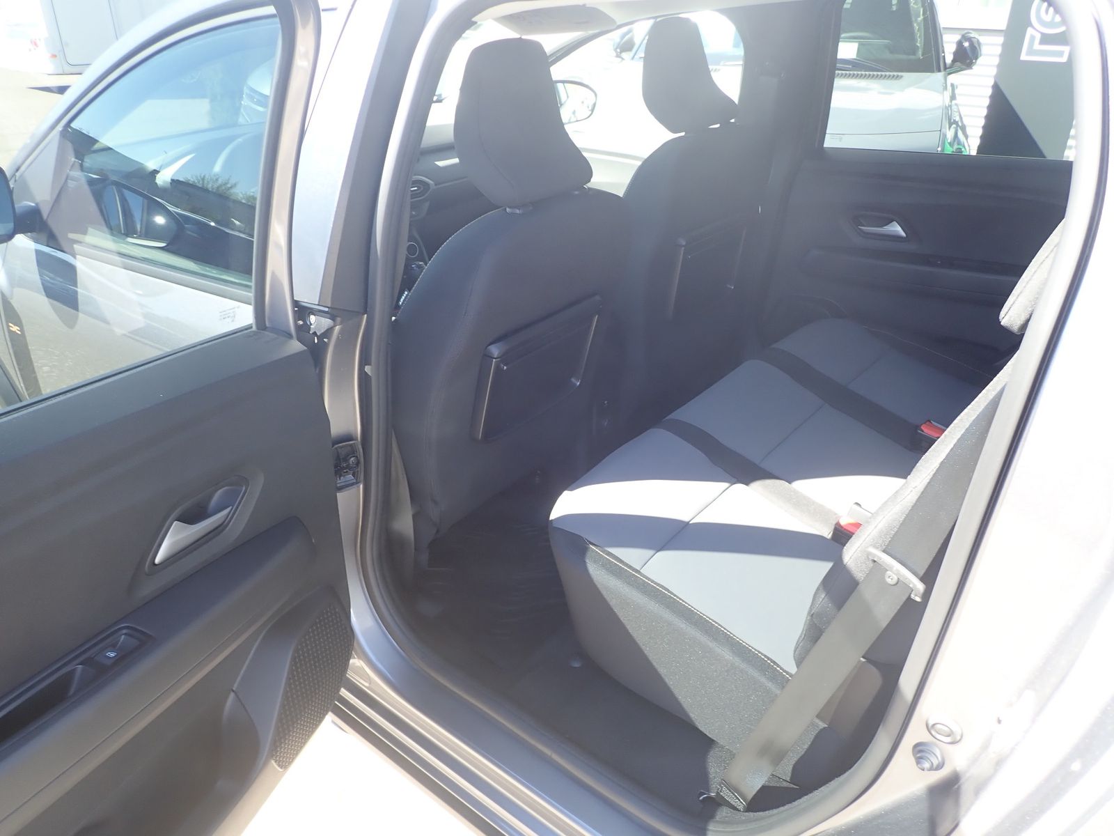 Fahrzeugabbildung Dacia Jogger Extreme TCe 110