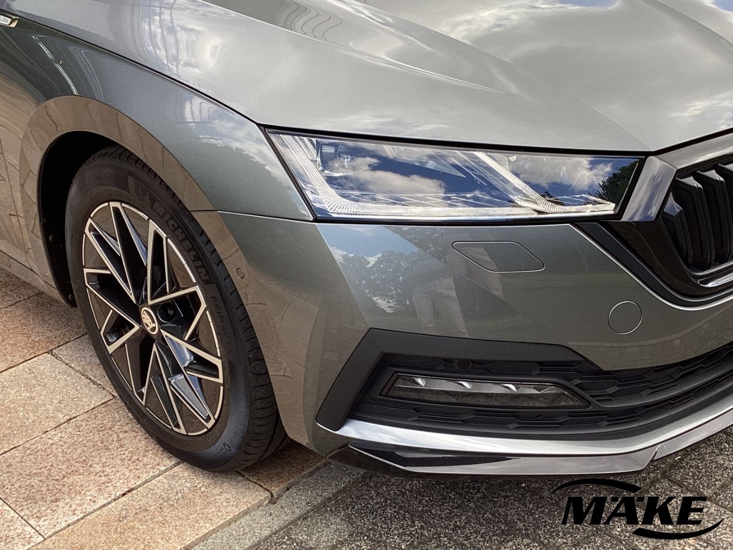 Octavia Combi Sportline 2.0 TDI DSG V-AHK NAV AC