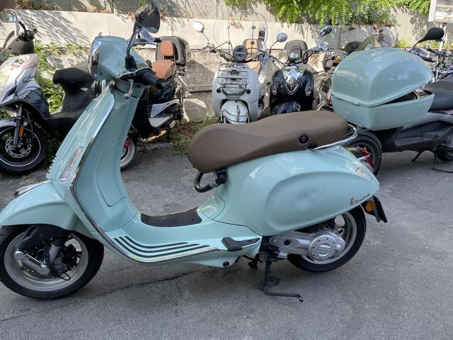 Vespa Primavera 50 GELEGENHEIT mit Kratzer/Beule