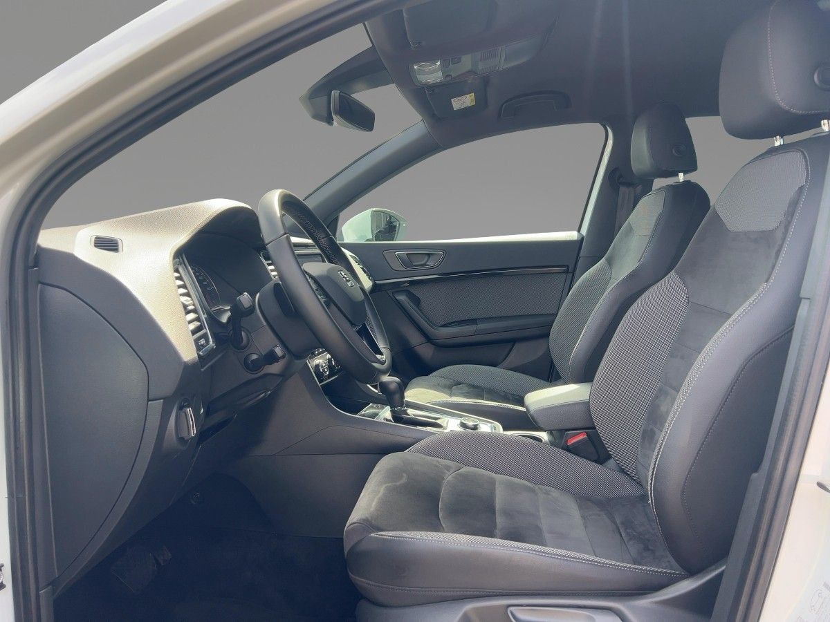Seat Ateca 1.6 TDI Xcellence DSG LED Navi Kamera foto 7