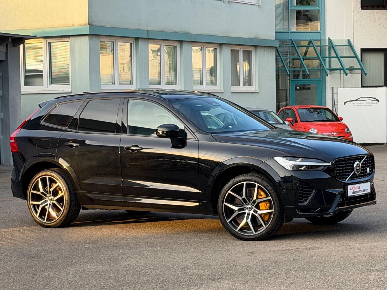 Volvo XC60 T8 AWD Polestar Pano AHK 1Hd unfallfrei TOP imagem 2
