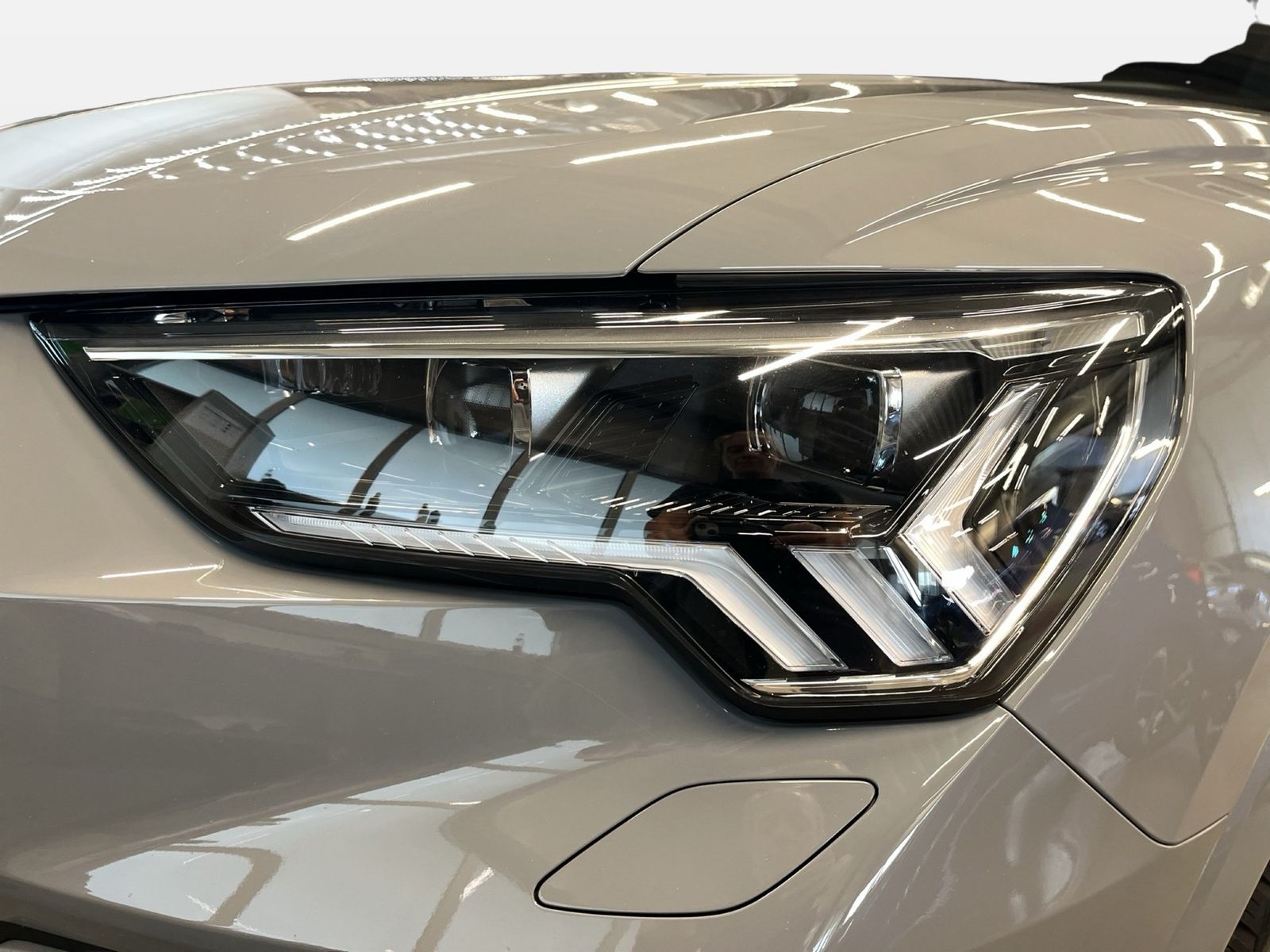 Audi RSQ3 - Bild 12